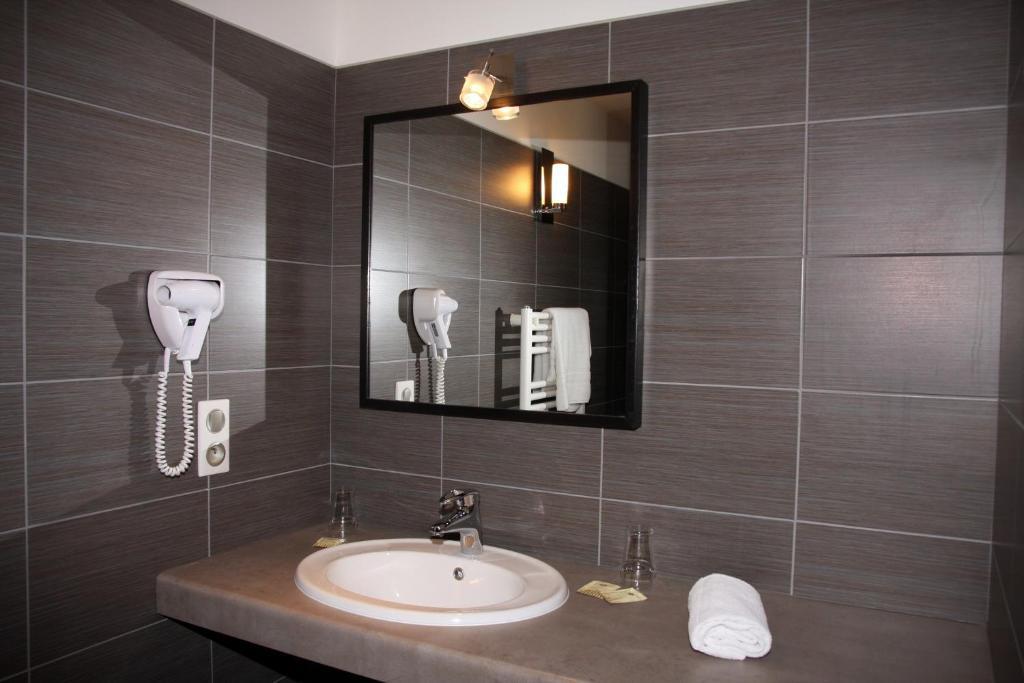 Hotel Bar Le Globe Saint-Die-des-Vosges Bilik gambar