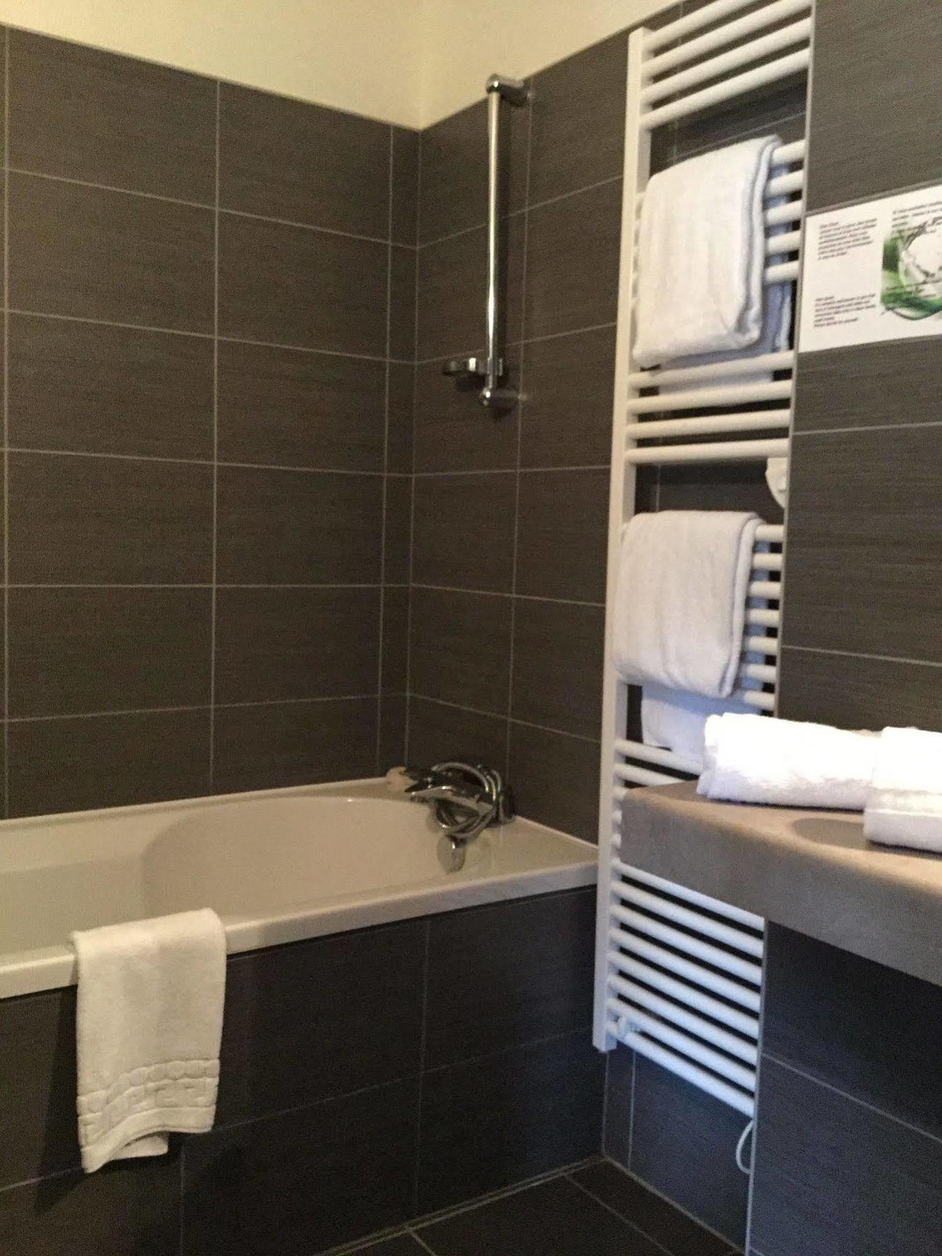 Hotel Bar Le Globe Saint-Die-des-Vosges Luaran gambar